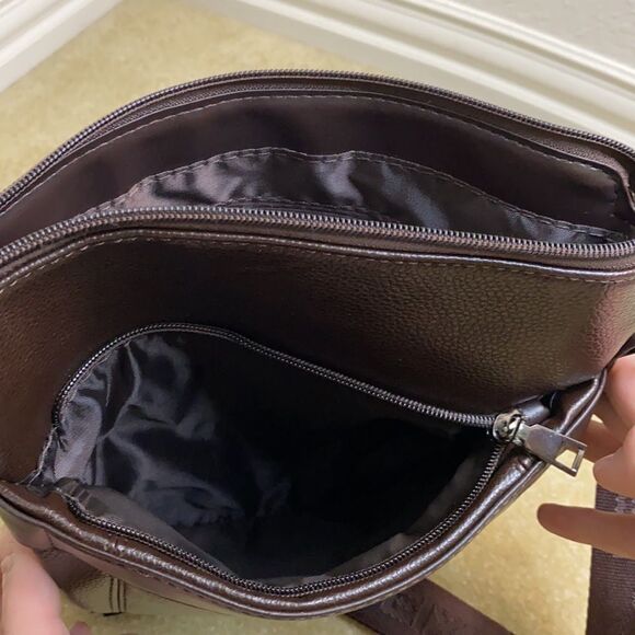 Men’s Shoulder / Messenger Bag Dark Brown - Picture 10 of 10